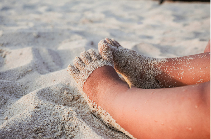 A group of kids playing together.